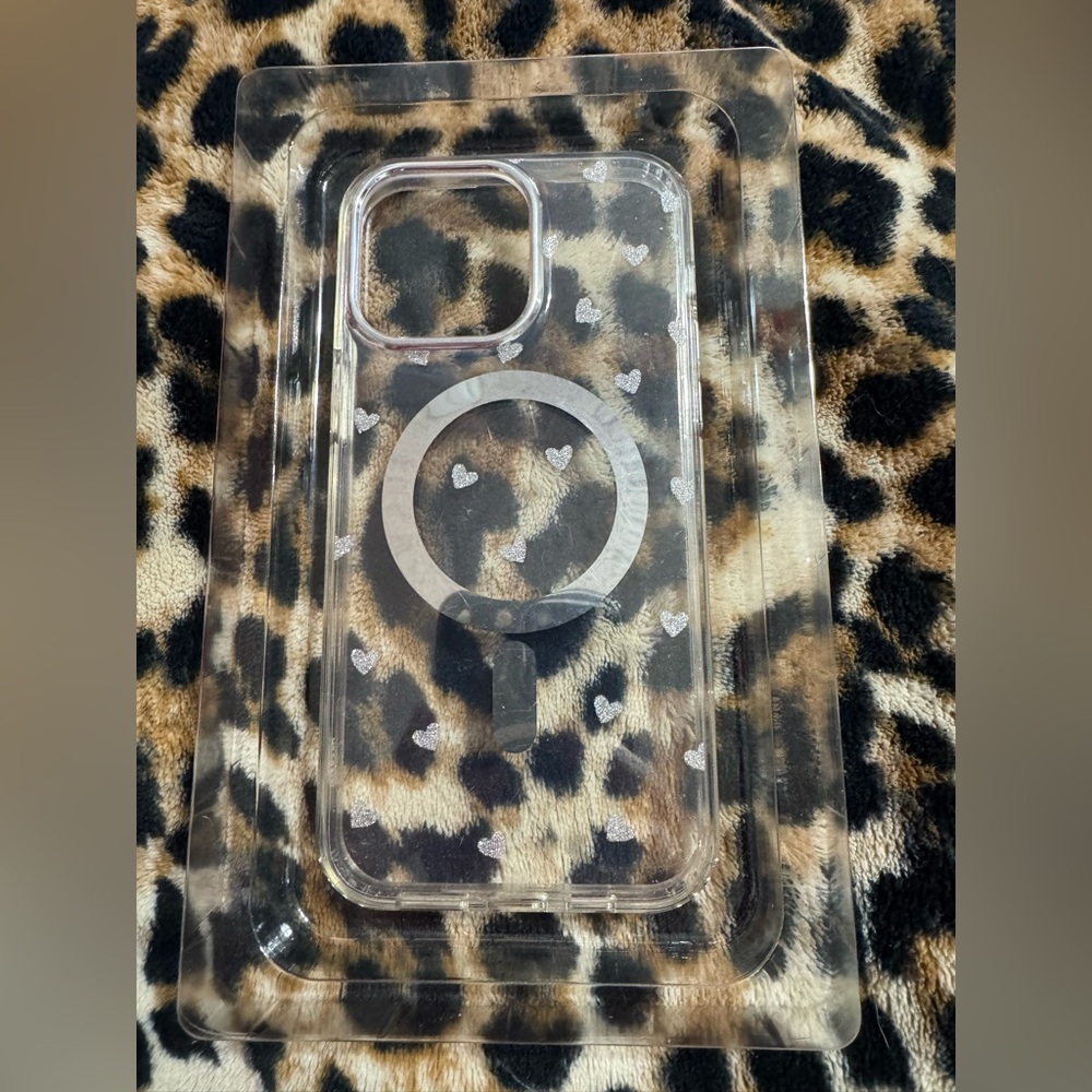 Clear Silver Heart IPhone 14 Pro Max & IPhone 15 Pro Max Case